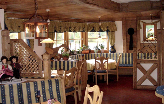 Restaurant & Bar in Camping Antholz